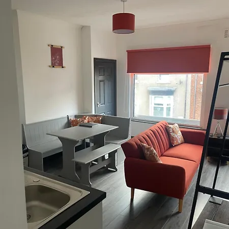 Quirky And Cosy Self Contained Flat, Ferryhill Near Durham Apartment Exterior photo